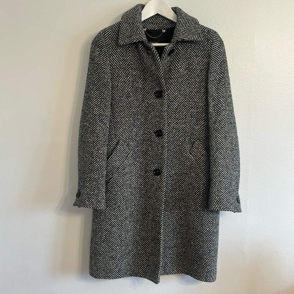 The weekend MaxMara wool jacket size 6